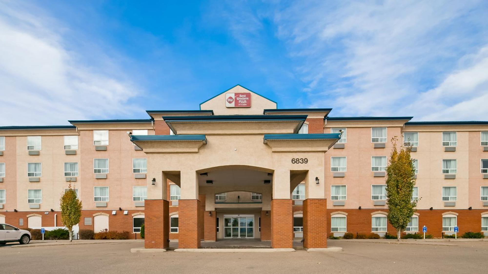 Best Western Plus Red Deer Inn & Suite Exterior photo